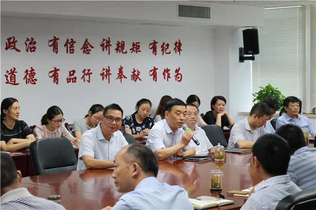 20180816080620_4437 6966集团-不凡成就非凡,相信品牌的力量