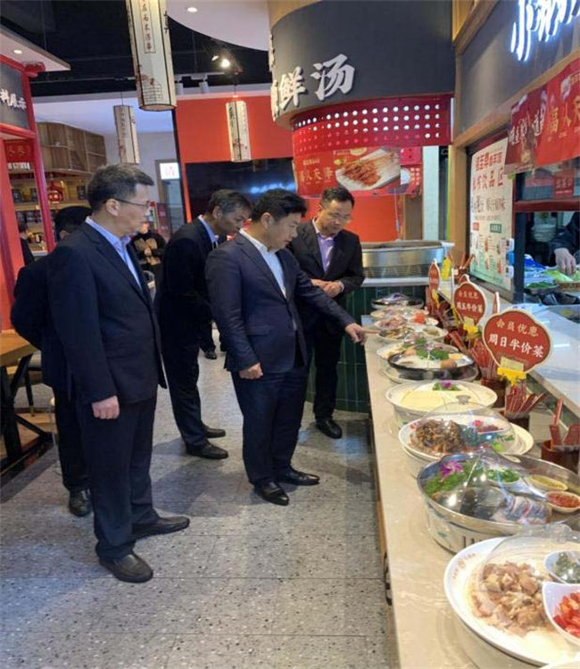 6966集团-不凡成就非凡,相信品牌的力量