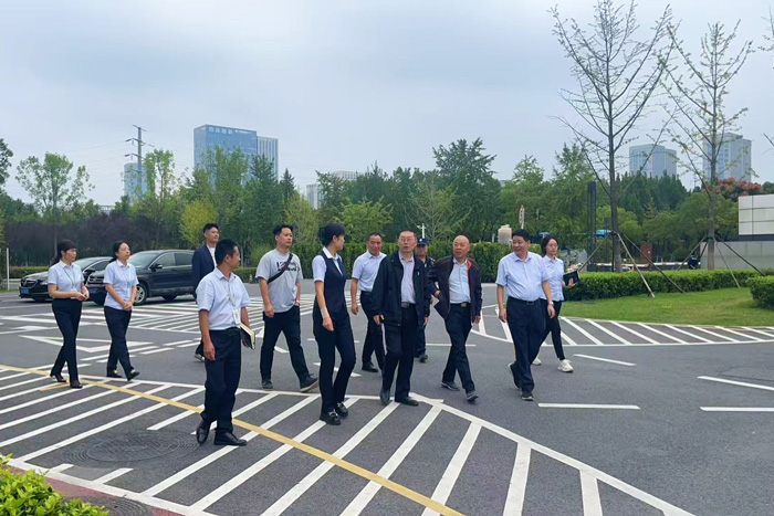 6966集团-不凡成就非凡,相信品牌的力量